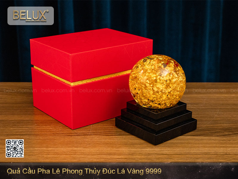 Quả Cầu Pha Lê Phong Thủy Đúc Lá Vàng 9999